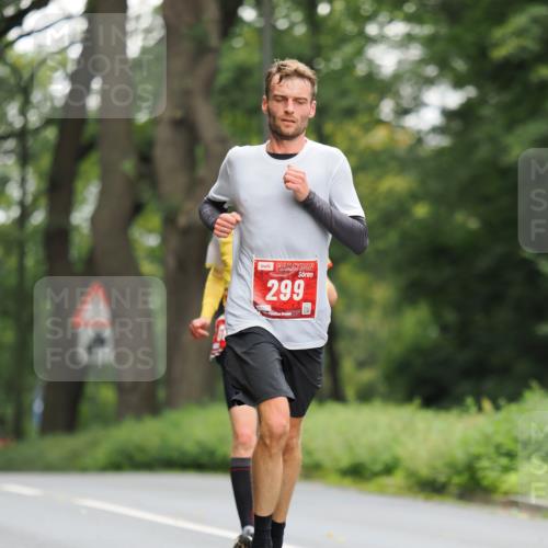 13.09.2026 - 21. swb-Marathon Bremen TobiasT http://msf.ph/oto/10243024 13.09.2026 11:33:58 Laufen 299, 25 meine-sportfotos.de