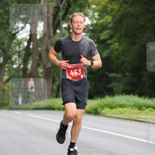 13.09.2026 - 21. swb-Marathon Bremen TobiasT http://msf.ph/oto/10243094 13.09.2026 11:34:58 Laufen 453 meine-sportfotos.de