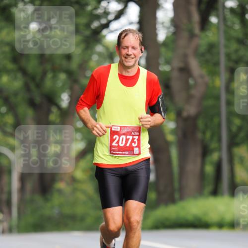 13.09.2026 - 21. swb-Marathon Bremen TobiasT http://msf.ph/oto/10243263 13.09.2026 11:36:46 Laufen 2073, 21, 26 meine-sportfotos.de