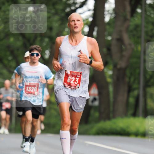 13.09.2026 - 21. swb-Marathon Bremen TobiasT http://msf.ph/oto/10243278 13.09.2026 11:37:06 Laufen 1320, 623 meine-sportfotos.de
