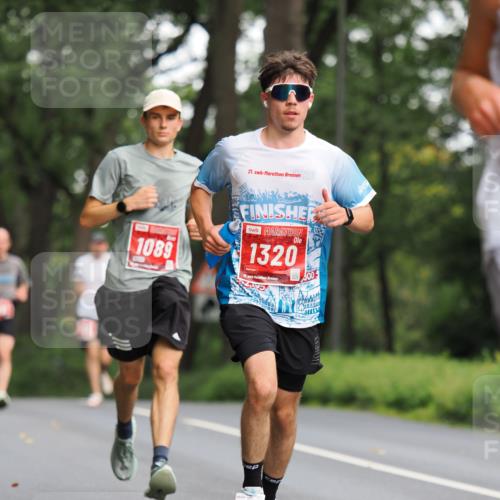 13.09.2026 - 21. swb-Marathon Bremen TobiasT http://msf.ph/oto/10243287 13.09.2026 11:37:09 Laufen 1089, 21, 26, 1320, 21, 26, 001 meine-sportfotos.de