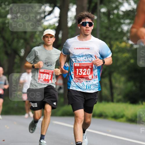 13.09.2026 - 21. swb-Marathon Bremen TobiasT http://msf.ph/oto/10243291 13.09.2026 11:37:09 Laufen 1089, 21, 26, 1320, 21, 26 meine-sportfotos.de