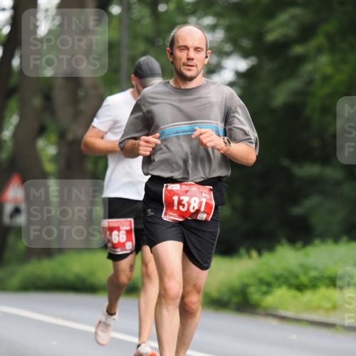 13.09.2026 - 21. swb-Marathon Bremen TobiasT http://msf.ph/oto/10243309 13.09.2026 11:37:17 Laufen 66, 1381 meine-sportfotos.de