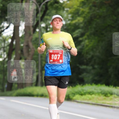13.09.2026 - 21. swb-Marathon Bremen TobiasT http://msf.ph/oto/10243322 13.09.2026 11:37:27 Laufen 807, 0292, 21, 26 meine-sportfotos.de