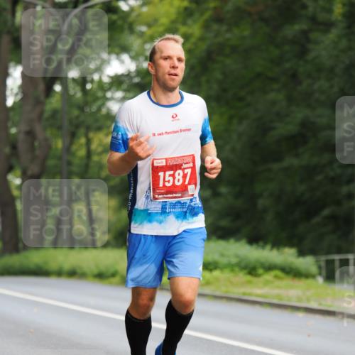 13.09.2026 - 21. swb-Marathon Bremen TobiasT http://msf.ph/oto/10243425 13.09.2026 11:38:20 Laufen 18, 1587, 21 meine-sportfotos.de