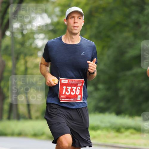 13.09.2026 - 21. swb-Marathon Bremen TobiasT http://msf.ph/oto/10243462 13.09.2026 11:38:40 Laufen 1336, 21, 26 meine-sportfotos.de