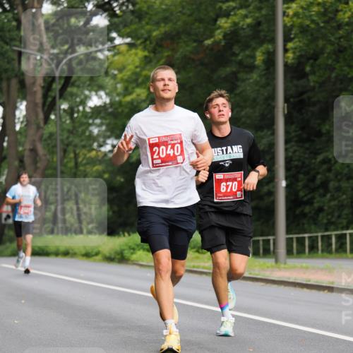 13.09.2026 - 21. swb-Marathon Bremen TobiasT http://msf.ph/oto/10243692 13.09.2026 11:41:44 Laufen 2040, 670 meine-sportfotos.de