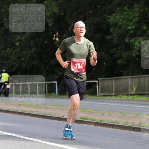 13.09.2026 - 21. swb-Marathon Bremen TobiasT http://msf.ph/oto/10243773 13.09.2026 11:42:27 Laufen 384 meine-sportfotos.de