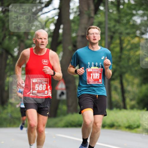 13.09.2026 - 21. swb-Marathon Bremen TobiasT http://msf.ph/oto/10244130 13.09.2026 11:45:46 Laufen 560, 39, 2025, 1119, 21, 026 meine-sportfotos.de