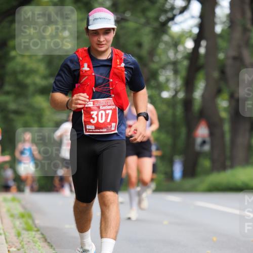 13.09.2026 - 21. swb-Marathon Bremen TobiasT http://msf.ph/oto/10244140 13.09.2026 11:45:56 Laufen 1, 1467, 307, 21, 26 meine-sportfotos.de