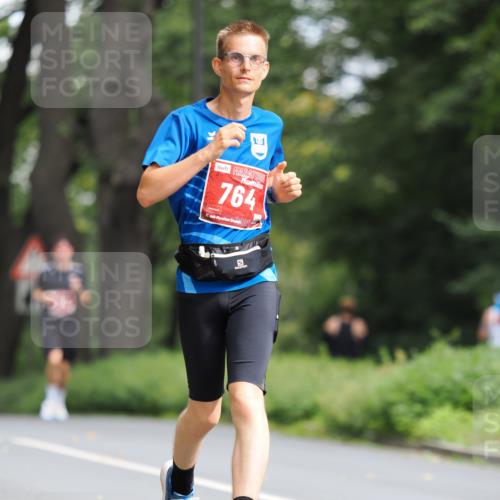 13.09.2026 - 21. swb-Marathon Bremen TobiasT http://msf.ph/oto/10244202 13.09.2026 11:46:41 Laufen 764, 21, 26 meine-sportfotos.de