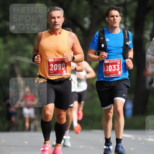 13.09.2026 - 21. swb-Marathon Bremen TobiasT http://msf.ph/oto/10244218 13.09.2026 11:46:48 Laufen 2090, 21, 20, 1033, 21, 126 meine-sportfotos.de