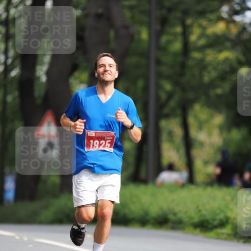 13.09.2026 - 21. swb-Marathon Bremen TobiasT http://msf.ph/oto/10244407 13.09.2026 11:49:18 Laufen 1925 meine-sportfotos.de
