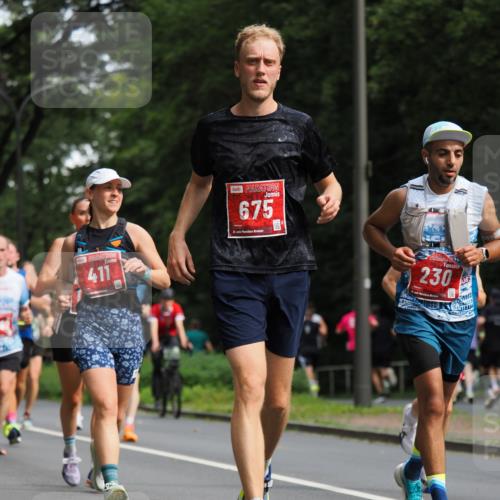 13.09.2026 - 21. swb-Marathon Bremen TobiasT http://msf.ph/oto/10244480 13.09.2026 11:49:55 Laufen 411, 675, 21, 246, 230 meine-sportfotos.de
