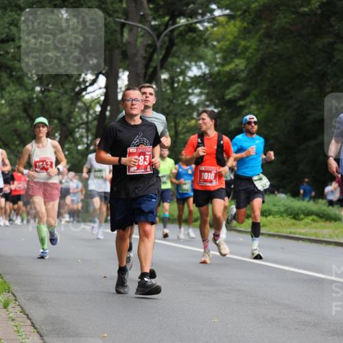 13.09.2026 - 21. swb-Marathon Bremen TobiasT http://msf.ph/oto/10244571 13.09.2026 11:50:21 Laufen 1542, 83, 1010 meine-sportfotos.de