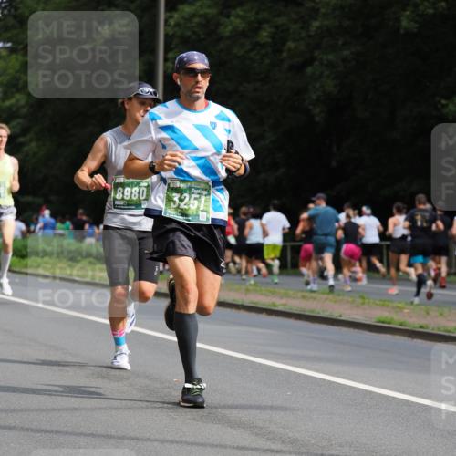 13.09.2026 - 21. swb-Marathon Bremen TobiasT http://msf.ph/oto/10244708 13.09.2026 11:51:31 Laufen 8980, 3251 meine-sportfotos.de