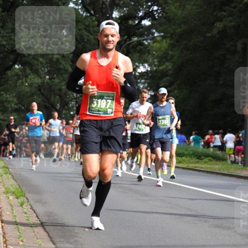 13.09.2026 - 21. swb-Marathon Bremen TobiasT http://msf.ph/oto/10244724 13.09.2026 11:51:36 Laufen 3197, 9012, 3368 meine-sportfotos.de