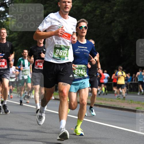 13.09.2026 - 21. swb-Marathon Bremen TobiasT http://msf.ph/oto/10244737 13.09.2026 11:51:39 Laufen 616, 9533, 615, 38, 9012, 21, 2025, 50, 05, 6, 2, 5143 meine-sportfotos.de