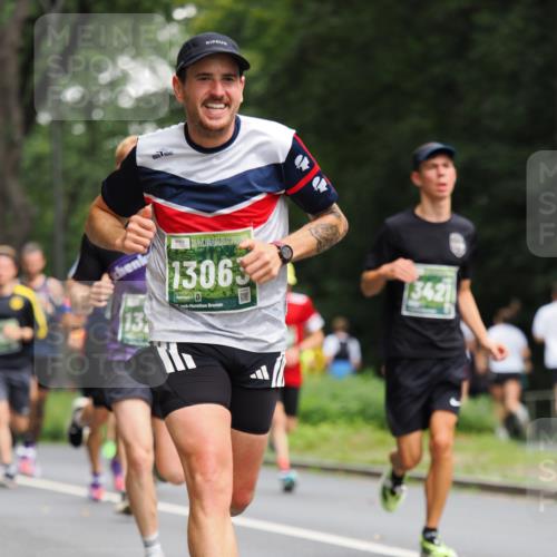 13.09.2026 - 21. swb-Marathon Bremen TobiasT http://msf.ph/oto/10244866 13.09.2026 11:52:48 Laufen 13, 13063, 26, 13421 meine-sportfotos.de