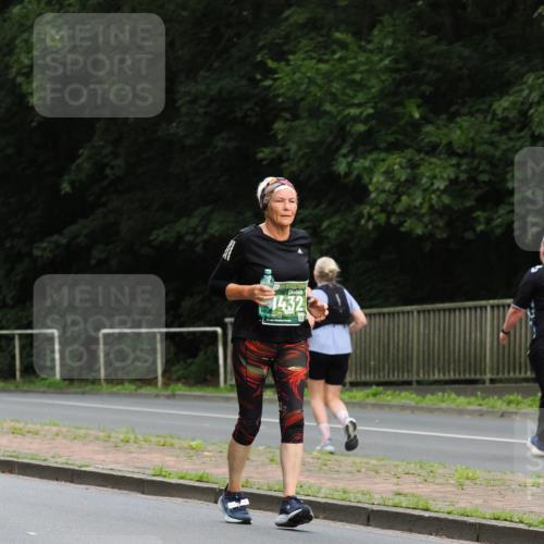 13.09.2026 - 21. swb-Marathon Bremen TobiasT http://msf.ph/oto/10249868 13.09.2026 12:22:44 Laufen 1432 meine-sportfotos.de