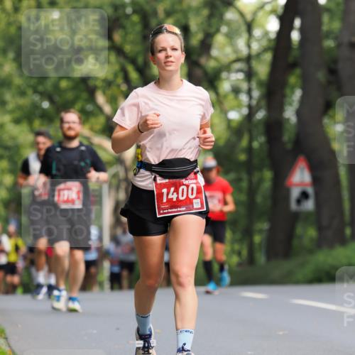 13.09.2026 - 21. swb-Marathon Bremen TobiasT http://msf.ph/oto/10251023 13.09.2026 12:37:22 Laufen 17141, 1400, 21, 26 meine-sportfotos.de
