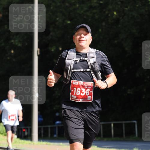 13.09.2026 - 21. swb-Marathon Bremen TobiasT http://msf.ph/oto/10251265 13.09.2026 12:40:16 Laufen 1636, 0245, 21, 26 meine-sportfotos.de