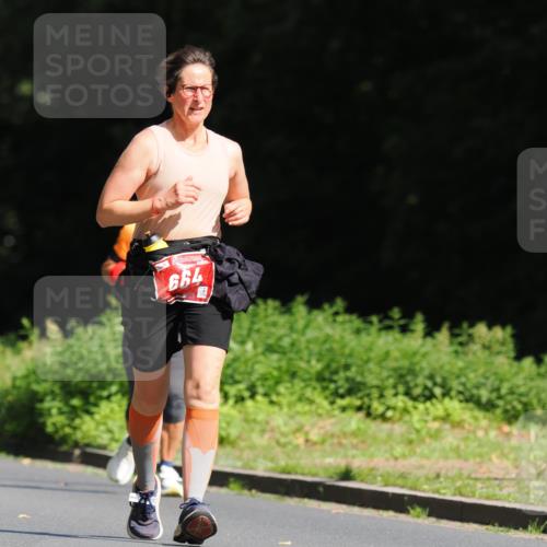 13.09.2026 - 21. swb-Marathon Bremen TobiasT http://msf.ph/oto/10251656 13.09.2026 12:46:22 Laufen 799 meine-sportfotos.de