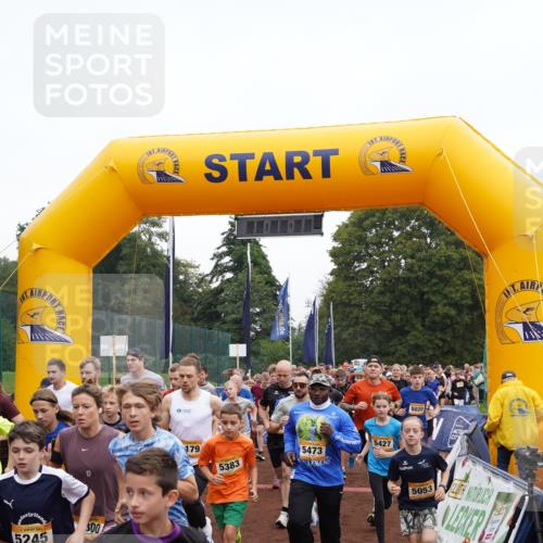 13.09.2026 - Airport Race Dennis Weichert http://msf.ph/oto/10255388 13.09.2026 10:00:36 Laufen  meine-sportfotos.de