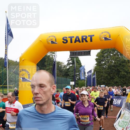 13.09.2026 - Airport Race Dennis Weichert http://msf.ph/oto/10255557 13.09.2026 10:00:42 Laufen  meine-sportfotos.de