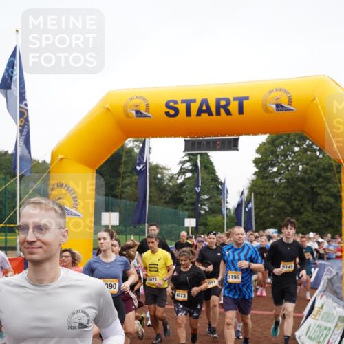 13.09.2026 - Airport Race Dennis Weichert http://msf.ph/oto/10255781 13.09.2026 10:00:54 Laufen  meine-sportfotos.de