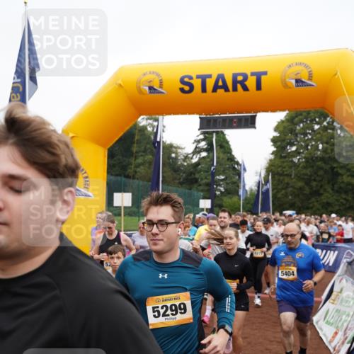 13.09.2026 - Airport Race Dennis Weichert http://msf.ph/oto/10255834 13.09.2026 10:00:58 Laufen  meine-sportfotos.de