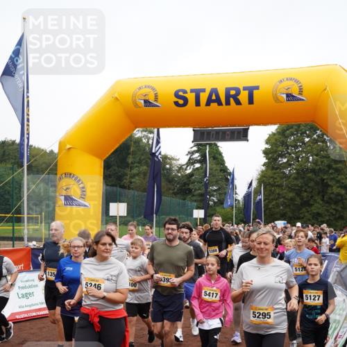 13.09.2026 - Airport Race Dennis Weichert http://msf.ph/oto/10255922 13.09.2026 10:01:05 Laufen  meine-sportfotos.de