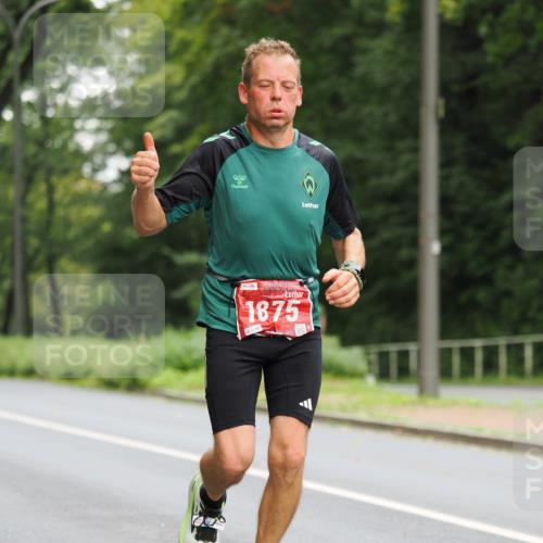 13.09.2026 - 21. swb-Marathon Bremen TobiasT http://msf.ph/oto/10269338 13.09.2026 11:33:34 Laufen 1875, 0288 meine-sportfotos.de