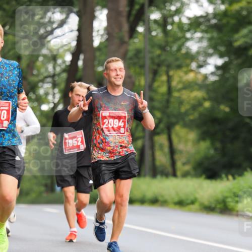 13.09.2026 - 21. swb-Marathon Bremen TobiasT http://msf.ph/oto/10269433 13.09.2026 11:38:01 Laufen 10, 1852, 2094 meine-sportfotos.de
