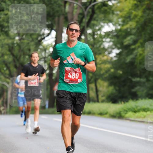 13.09.2026 - 21. swb-Marathon Bremen TobiasT http://msf.ph/oto/10269500 13.09.2026 11:38:15 Laufen 469, 21 meine-sportfotos.de