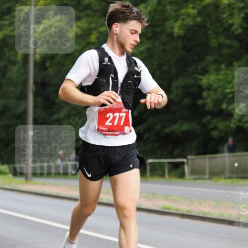 13.09.2026 - 21. swb-Marathon Bremen TobiasT http://msf.ph/oto/10270241 13.09.2026 11:38:11 Laufen 277, 2026 meine-sportfotos.de