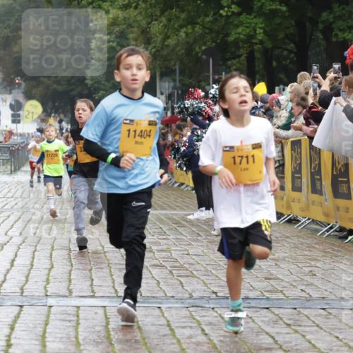 13.09.2026 - Kiel Lauf Yannick Fuchs http://msf.ph/oto/10270889 13.09.2026 08:33:29 Ziel 6073, 6484, 6698, 7959, 10988, 743, 1711, 3220, 8602, 8654, 8840, 11404 meine-sportfotos.de