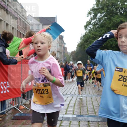 13.09.2026 - Kiel Lauf Yannick Fuchs http://msf.ph/oto/10271650 13.09.2026 08:34:30 Ziel 126, 138, 720, 1623, 1624, 2612, 2740, 3023, 3118, 3277, 3380, 4016, 4584, 6111, 7042, 7408, 7957, 8226, 8333, 8423, 8930, 8983, 9047, 10106, 10158, 10180, 10381, 10446, 10923, 12100, 12516, 657, 720, 1058, 1103, 1295, 1924, 2140, 2769, 2851, 4016, 4146, 4417, 4796, 4839, 5099, 5324, 6351, 6453, 7041, 7135, 7567, 8179, 8333, 8478, 9211, 9945, 10121, 10172, 10713, 10815, 11008, 11365, 11572, 11664, 831, 1104, 2108, 2276, 2622, 2641, 3058, 3953, 5022, 5579, 5625, 5897, 6369 meine-sportfotos.de