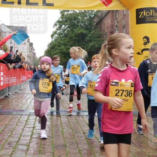 13.09.2026 - Kiel Lauf Yannick Fuchs http://msf.ph/oto/10272185 13.09.2026 08:34:53 Ziel 530, 729, 1010, 1104, 1105, 1918, 2641, 2643, 4989, 5042, 5416, 5579, 5922, 6335, 6503, 6505, 6595, 7348, 7382, 8339, 8358, 8499, 8509, 8528, 8971, 9179, 9686, 9881, 10857, 11110, 11150, 11158, 11183, 12033, 12141, 12352, 12489, 12538, 126, 138, 720, 831, 1623, 1624, 2108, 2276, 2612, 2622, 2641, 2740, 3023, 3058, 3118, 3277, 3380, 3953, 4016, 4417, 4584, 5022, 5099, 5625, 5897, 6111, 6369, 7042, 7408, 7957, 8226, 8333, 8423, 8836, 8930, 8983, 9047, 12100, 9211 meine-sportfotos.de