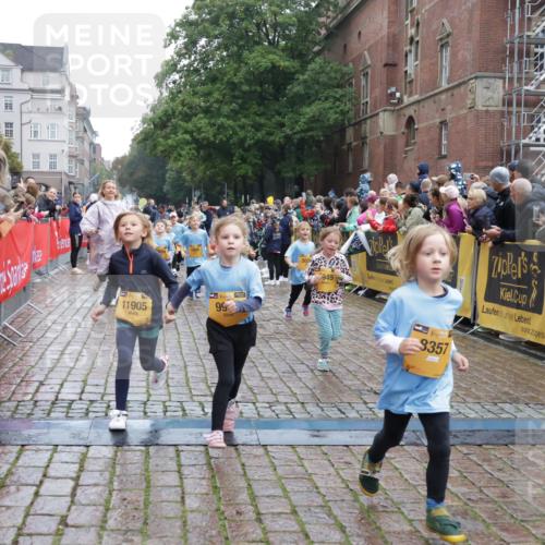 13.09.2026 - Kiel Lauf Yannick Fuchs http://msf.ph/oto/10272819 13.09.2026 08:35:36 Ziel 165, 705, 865, 1152, 1216, 1308, 2018, 2619, 2684, 3144, 3160, 3542, 3556, 3560, 4030, 4319, 4381, 4603, 4924, 5090, 5245, 5343, 5853, 6833, 7628, 8009, 8301, 8340, 8539, 8556, 8815, 8823, 8988, 9009, 9228, 9270, 9322, 10294, 10727, 10858, 10958, 11247, 11307, 11375, 11844, 11918, 12505, 192, 230, 242, 434, 782, 809, 865, 1116, 1148, 1691, 1764, 2071, 2207, 2495, 2582, 2652, 2715, 2736, 2774, 2917, 2987, 4381, 4418, 4695, 4990, 5066, 5076, 5091, 5581, 5583, 2917, 10875 meine-sportfotos.de