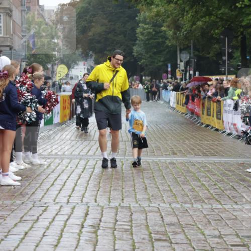 13.09.2026 - Kiel Lauf Yannick Fuchs http://msf.ph/oto/10275850 13.09.2026 08:38:39 Ziel 10005, 281, 4085, 4423, 4734, 8382, 8428, 9791, 9921, 11810, 12581, 2355, 9149, 1807, 7477, 9791, 9921, 11412, 11810 meine-sportfotos.de