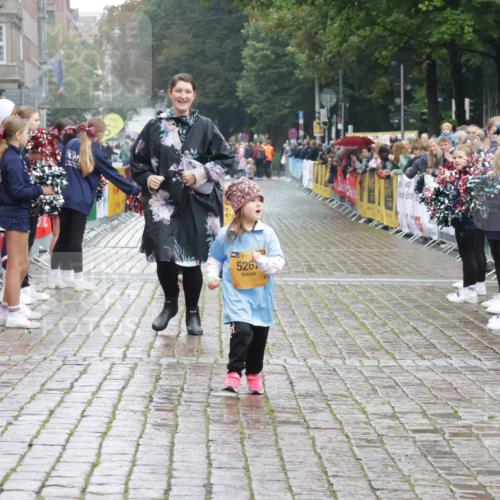 13.09.2026 - Kiel Lauf Yannick Fuchs http://msf.ph/oto/10275907 13.09.2026 08:38:56 Ziel 2355, 4423, 9149, 10005, 5216, 5267, 281, 4423 meine-sportfotos.de