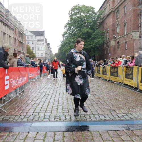 13.09.2026 - Kiel Lauf Yannick Fuchs http://msf.ph/oto/10275967 13.09.2026 08:39:02 Ziel 5216, 2355, 9149, 10005, 5267, 4423 meine-sportfotos.de