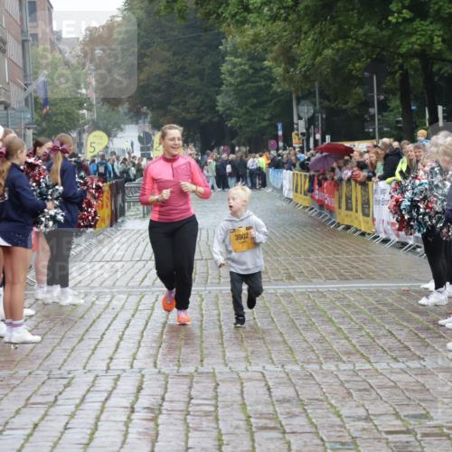 13.09.2026 - Kiel Lauf Yannick Fuchs http://msf.ph/oto/10276061 13.09.2026 08:39:35 Ziel 4733, 5216, 5267 meine-sportfotos.de