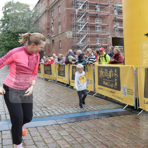 13.09.2026 - Kiel Lauf Yannick Fuchs http://msf.ph/oto/10276084 13.09.2026 08:39:43 Ziel 4733, 5267, 3902, 5216 meine-sportfotos.de