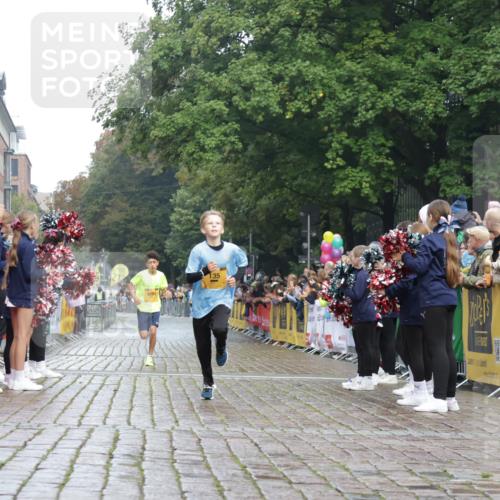 13.09.2026 - Kiel Lauf Yannick Fuchs http://msf.ph/oto/10276340 13.09.2026 08:49:18 Ziel 135 meine-sportfotos.de
