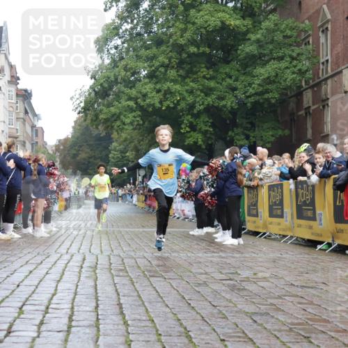 13.09.2026 - Kiel Lauf Yannick Fuchs http://msf.ph/oto/10276360 13.09.2026 08:49:19 Ziel 135 meine-sportfotos.de
