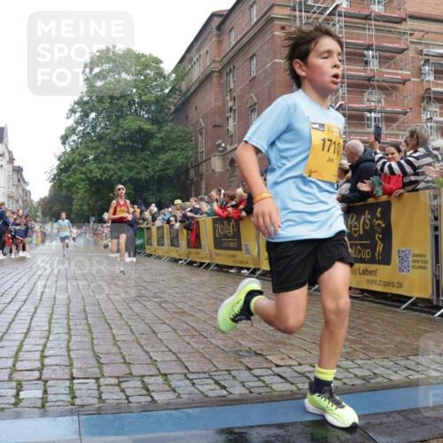 13.09.2026 - Kiel Lauf Yannick Fuchs http://msf.ph/oto/10276770 13.09.2026 08:49:52 Ziel 10319, 135, 6891, 1710, 2909, 5168, 5258, 8786, 11542 meine-sportfotos.de