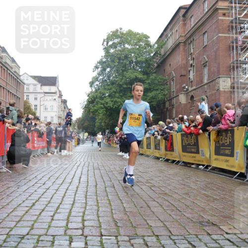 13.09.2026 - Kiel Lauf Yannick Fuchs http://msf.ph/oto/10276791 13.09.2026 08:49:55 Ziel 10319, 135, 6891, 1710, 2909, 5168, 5258, 8786, 11542 meine-sportfotos.de