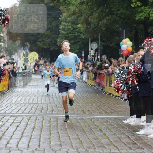 13.09.2026 - Kiel Lauf Yannick Fuchs http://msf.ph/oto/10276894 13.09.2026 08:50:03 Ziel 1710, 2909, 5168, 5258, 135, 6891, 10319, 3167, 3487, 8786, 11542 meine-sportfotos.de